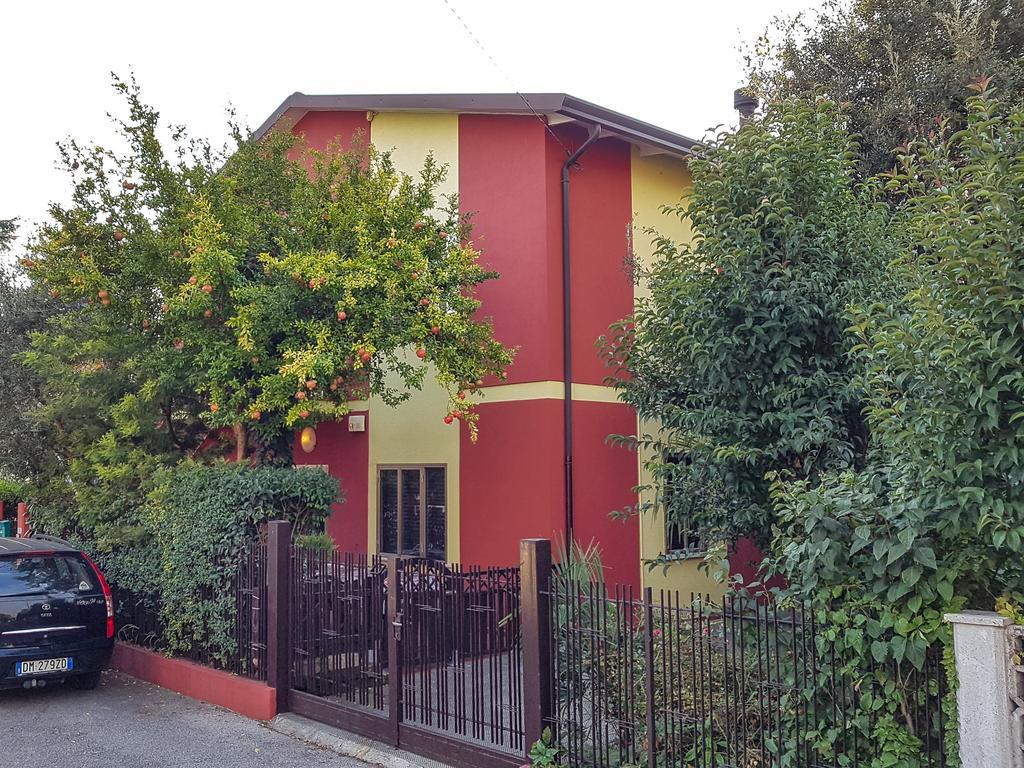 La Casa Rossa Apartment Treviso Luaran gambar